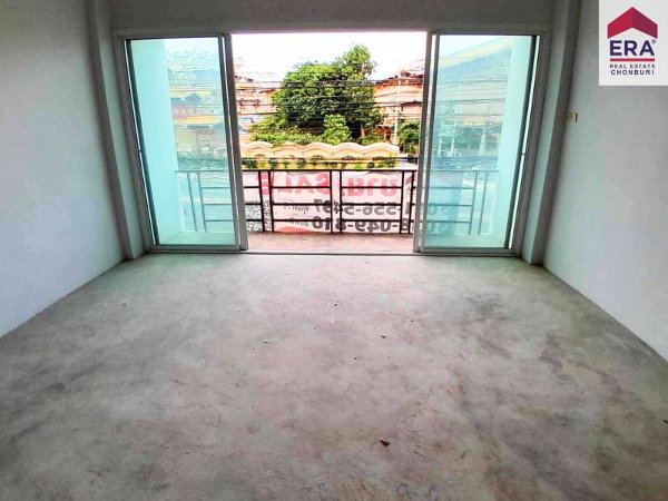 picture Commercial Building for Sale 2 Units Opposite Na Ja Shrine - 10/19