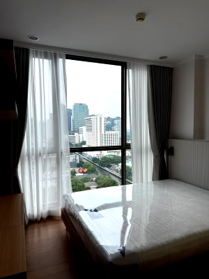 คอนโดให้เช่า : DT-9671  Supalai Oriental Sukhumvit 39  ทำเลดี  ใกล้ BTS พร้อมพงษ์