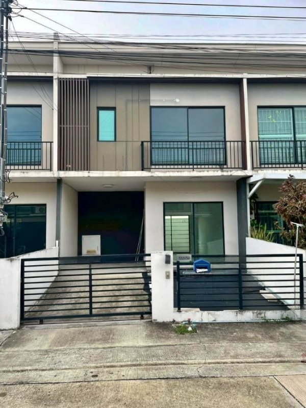 ขายทาวน์โฮม : ขายทาวน์เฮ้าส์ เดอะคอนเนค วงแหวน-รามอินทรา 2 | The Connect Wongwaen - Ramintra 2 ถ.คู่ขนานกาญจนาภิเษก ใกล้ทางด่วน จตุโชติ