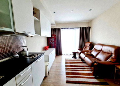 Condos for rent : Noble                            Remix 