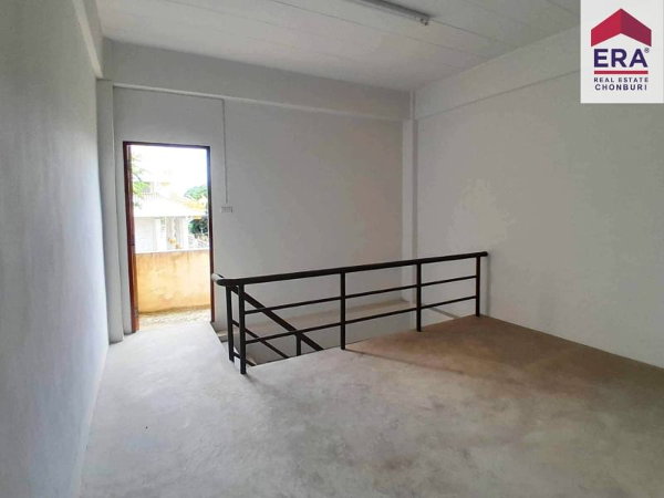 picture Commercial Building for Sale 2 Units Opposite Na Ja Shrine - 9/19