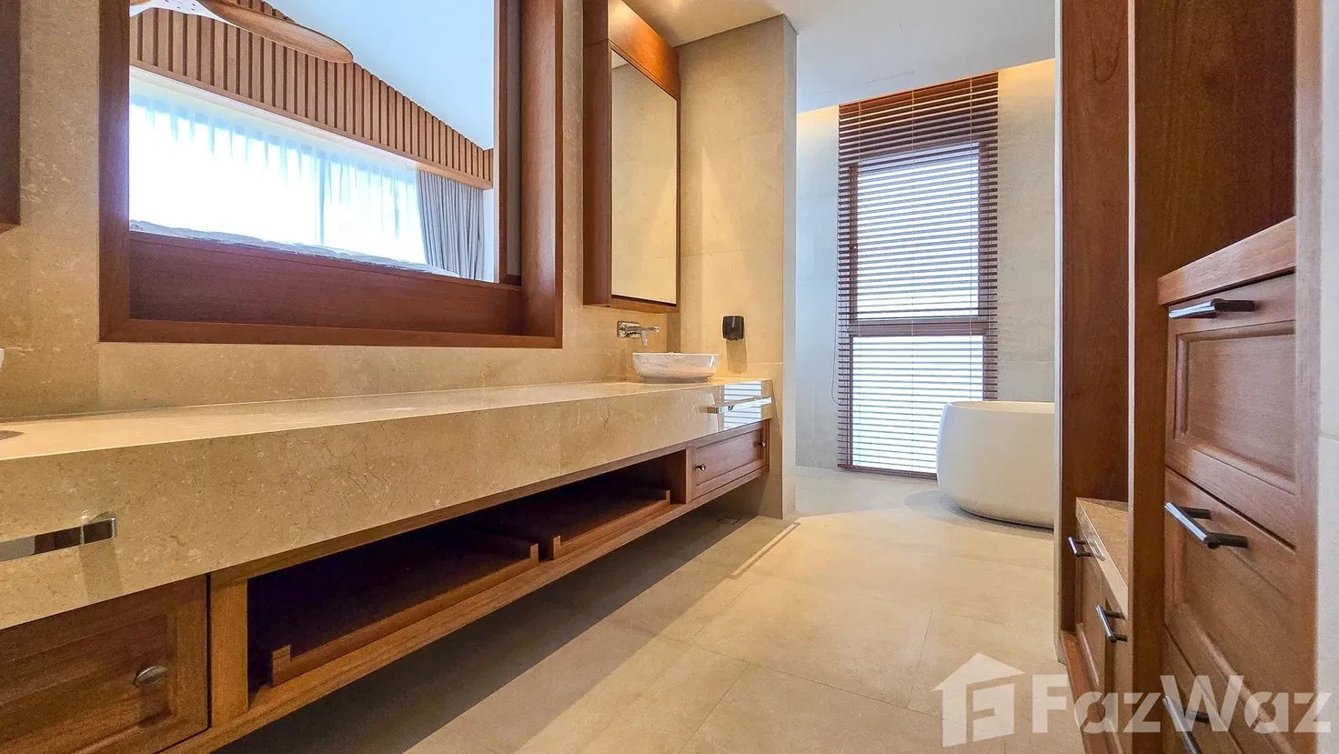 picture 4 Bedroom Villa for sale in Wichit, Phuket 2004353 - 11/20