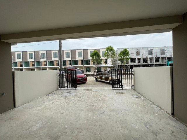 ทาวน์โฮมให้เช่า : HR3308ให้เช่าทาวน์โฮม โครงการ Altitude Kraf Bangna บรรยากาศส่วนตัว |ใกล้ Mega Bangna & Concordian International School