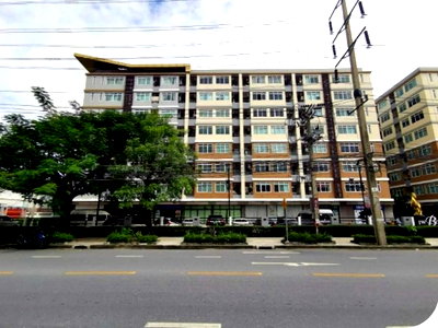 Condos for sale : FOR SALE J.W. Boulevard Srivara 1531000 BAHT.