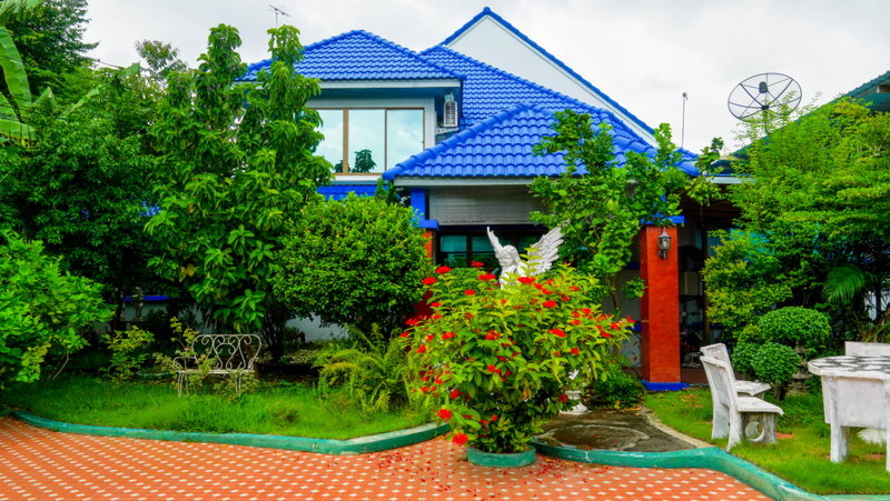 ขายบ้านเดี่ยว : ขายบ้านพร้อมที่ดิน203ตรว.สัมมากร รามคำแหง112 