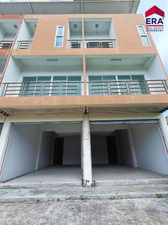 picture Commercial Building for Sale 2 Units Opposite Na Ja Shrine - 2/19