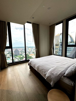 Condos for rent Sukumvit 59 : For Rent: Hyde Heritage Condo, 100,000 THB [NCr250805]