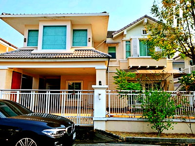 บ้านเดี่ยว เขตคันนายาว : ขายบ้านเดี่ยว หมู่บ้าน อารียา บุษบา ลาดพร้าว 130 ราคาต่อรองได้ ใกล้รถไฟฟ้า เนื้อที่ 60 ตรว