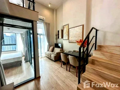 Condos for rent : Loft Studio 2 bed 1 bath 5694126