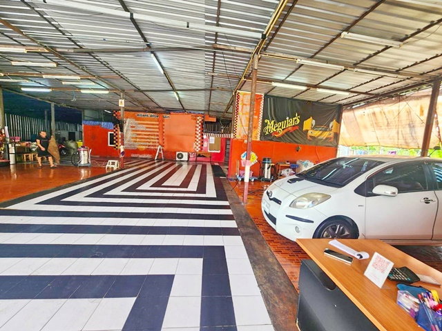 รูป โชว์รูม ร้านค้าที่พักลูกค้า 1 ไร่ 1,600ตร.ม. ห้องเคลือบแก้ว 6นอน 6น้ำ เดอะมอลล์บางกะปิ 1กม. ใกล้ศูนย์การค้าบางกะปิ - รูปที่ 1/8