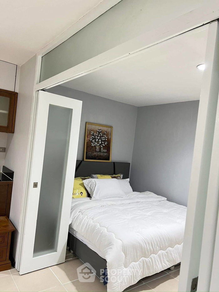 รูป คอนโด 2-ห้องนอน ที่ วิทยุ คอมเพล็กซ์ คอนโดมิเนียม ใกล้ BTS เพลินจิต (ID 2052752) - รูปที่ 14/15