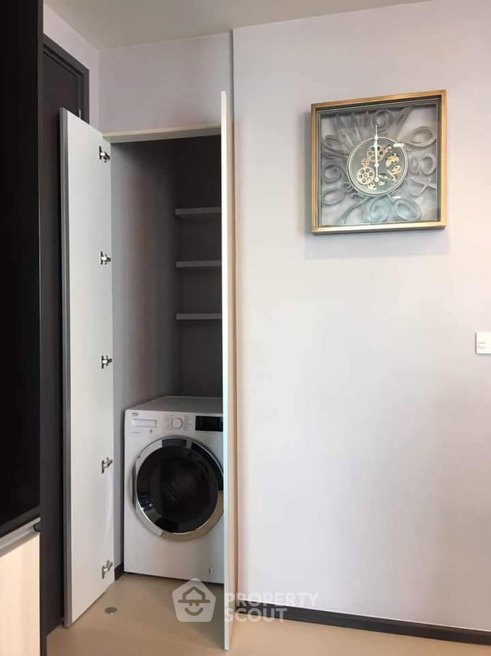 picture 2-BR Condo at The Edge Sukhumvit 23 near MRT Sukhumvit (ID 975404) - 13/16