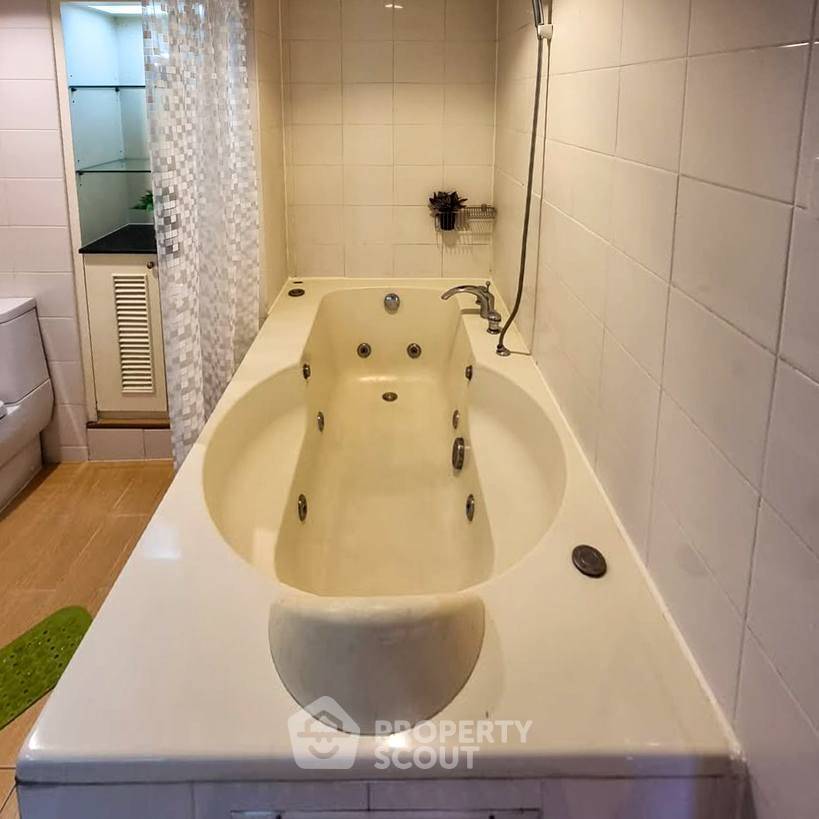 รูป คอนโด 2 ห้องนอน 142 ตร.ม. ศุภาลัย เพลส สุขุมวิท 39 ใกล้ BTS พร้อมพงษ์ (ID 2722833) - รูปที่ 17/23