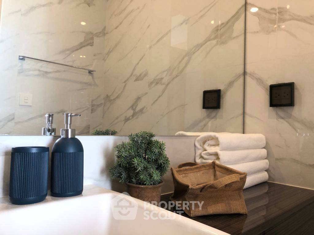 รูป คอนโด 1-ห้องนอน ที่ โนเบิล บีอี ไนน์ทีน สุขุมวิท ใกล้ BTS นานา (ID 378898) - รูปที่ 10/12