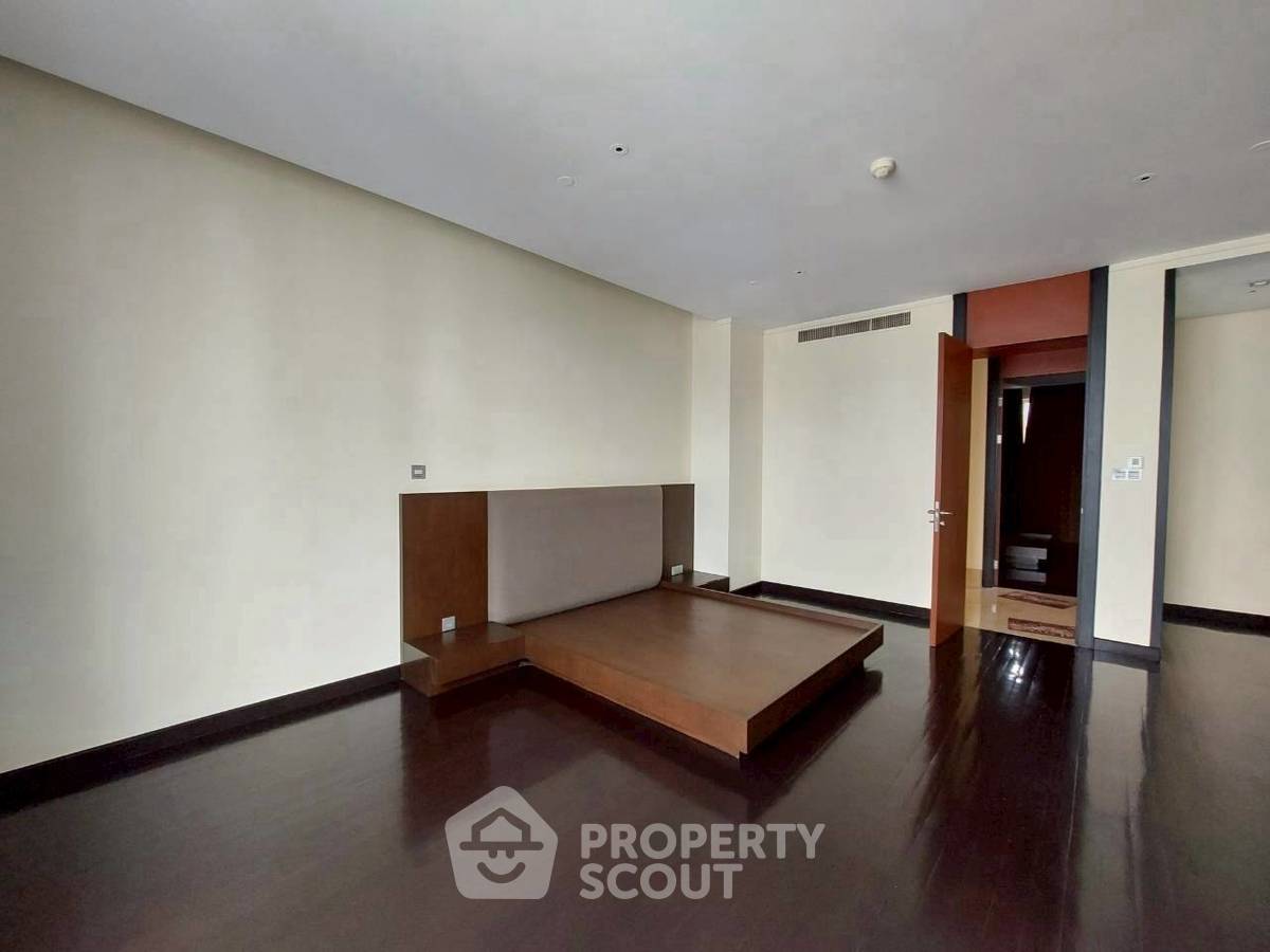 รูป คอนโด 3-ห้องนอน ที่ ดิ อินฟินิตี้ คอนโดมิเนียม ใกล้ BTS ช่องนนทรี (ID 2394697) - รูปที่ 12/17