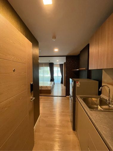 📢ให้เช่า Kave town Shift ข้างม.กรุงเทพ ตึก D ชั้น 1 ขนาด 29 sqm  วิวสระ 