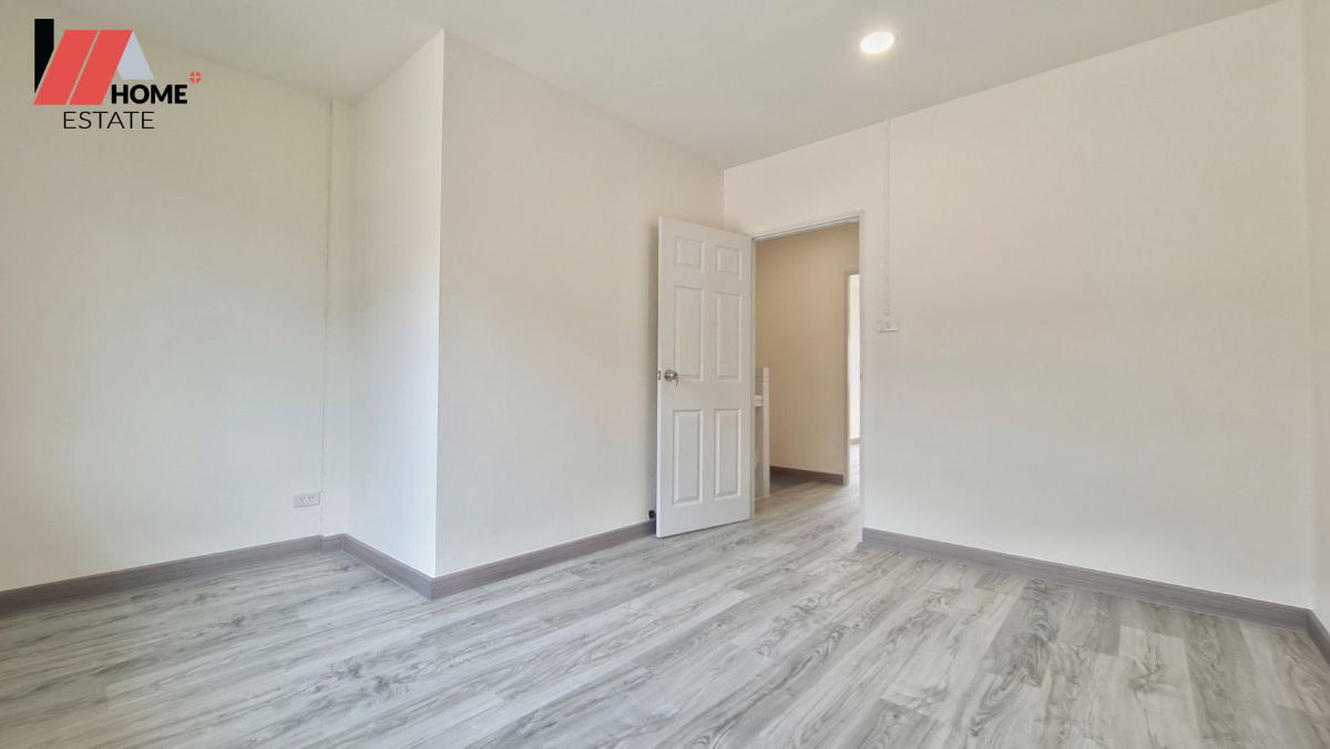 รูป หมู่บ้านนภาพร (บางศรีเมือง) ทาวน์เฮ้าส์ทำเลดี คุ้มค่า บนทำเลที่ถูกใจ - รูปที่ 15/16