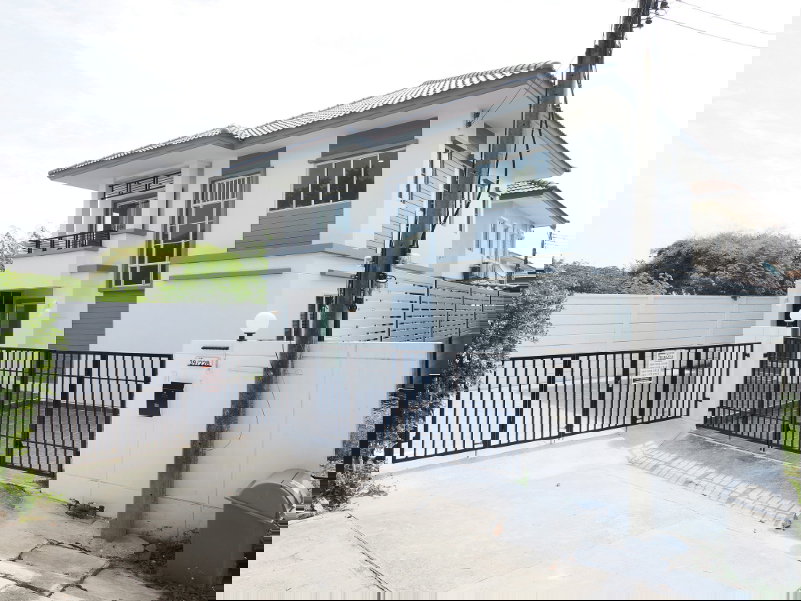 รูป ขายราคาพิเศษ บ้านเดี่ยว 2 ชั้น ม.พฤกษาวิลเลจ 30 เดอะซีซัน ขนาด 55.8 ตรว. 4 ห้องนอน 2 ห้องน้ำ บ้านหลังใหญ่ แปลงริม พร้อมเฟอร์ [แจ้งวัฒนะ-ราชพฤกษ์] - รูปที่ 2/26