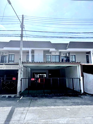 ทาวน์โฮม วิทยาลัยเทคโนโลยีชลบุรี : ขายบ้าน เดอะ เพอร์เฟค เครสท์ อ่างศิลา (The Perfect Crest) ชลบุรี