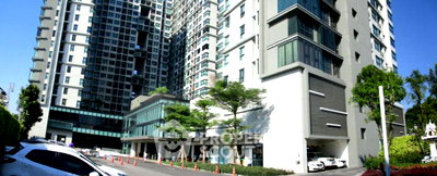 Condos for rent Pak Kret Nonthaburi : 2-BR Condo at The Base Chaengwattana in Khlong Kluea (ID 2723126)