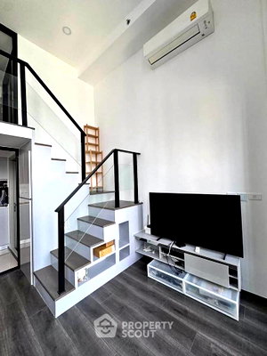 Condos for rent : High-Floor 1-BR Condo, Knightsbridge Space Ratchayothin, BTS Ratchayothin (ID 2721029)