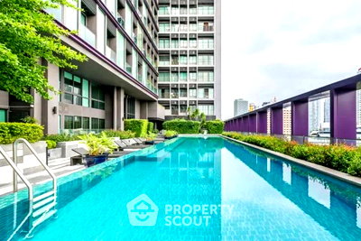 คอนโด พร้อมพงษ์ : คอนโด 1-ห้องนอน ที่ โนเบิล รีมิกซ์ ใกล้ BTS ทองหล่อ (ID 2395986)