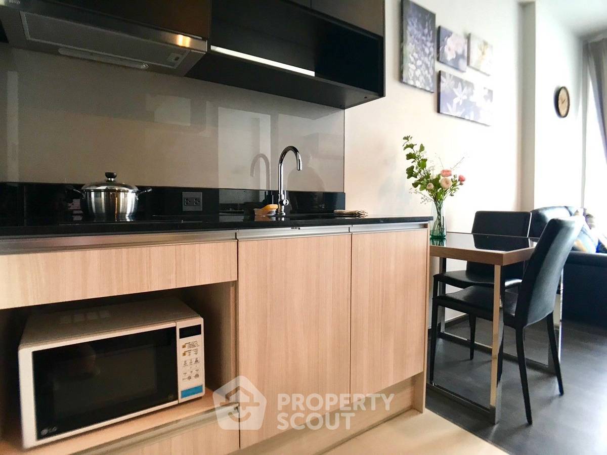 รูป คอนโด 1 ห้องนอน ชั้น 19 ขนาด 30 ตร.ม. The Edge Sukhumvit 23 ใกล้ MRT สุขุมวิท 200 ม. (ID 1986228) - รูปที่ 4/6
