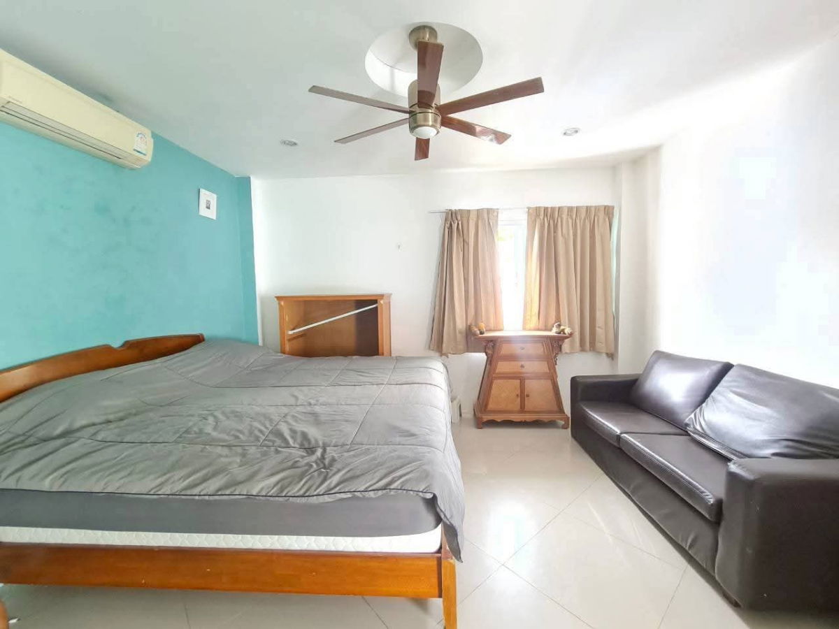 picture Large pool villa apartment near BsngSaray Beach 8beds 9baths - 15/18