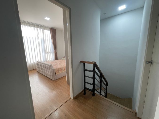  Townhouse for rent, Pleno Sukhumvit-Bangna 2. Ready to move in. Interested, please contact Line @goodmanpro or call 0999029192.