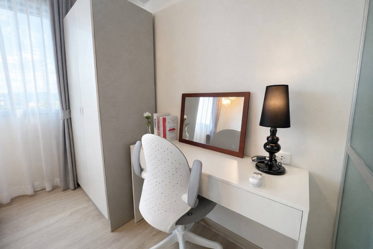 picture ð Newly Renovated Condo with Mountain & City Views â Only 2.15 MB - 7/22