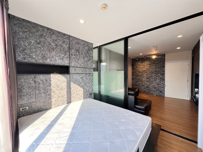 รูป ⭐⭐[เช่า] The Tree Interchange 1Bed ชั้น 18 ตึก B วิวแม่น้ำ ใกล้ SCG บางซื่อ พร้อมอยู่!!⭐⭐สอบถาม LINE ID: @atfirm📲 - รูปที่ 11/24