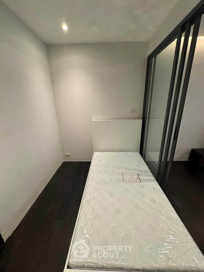picture 2-BR Condo at Siamese Gioia near MRT Phetchaburi (ID 2440243) - 6/16
