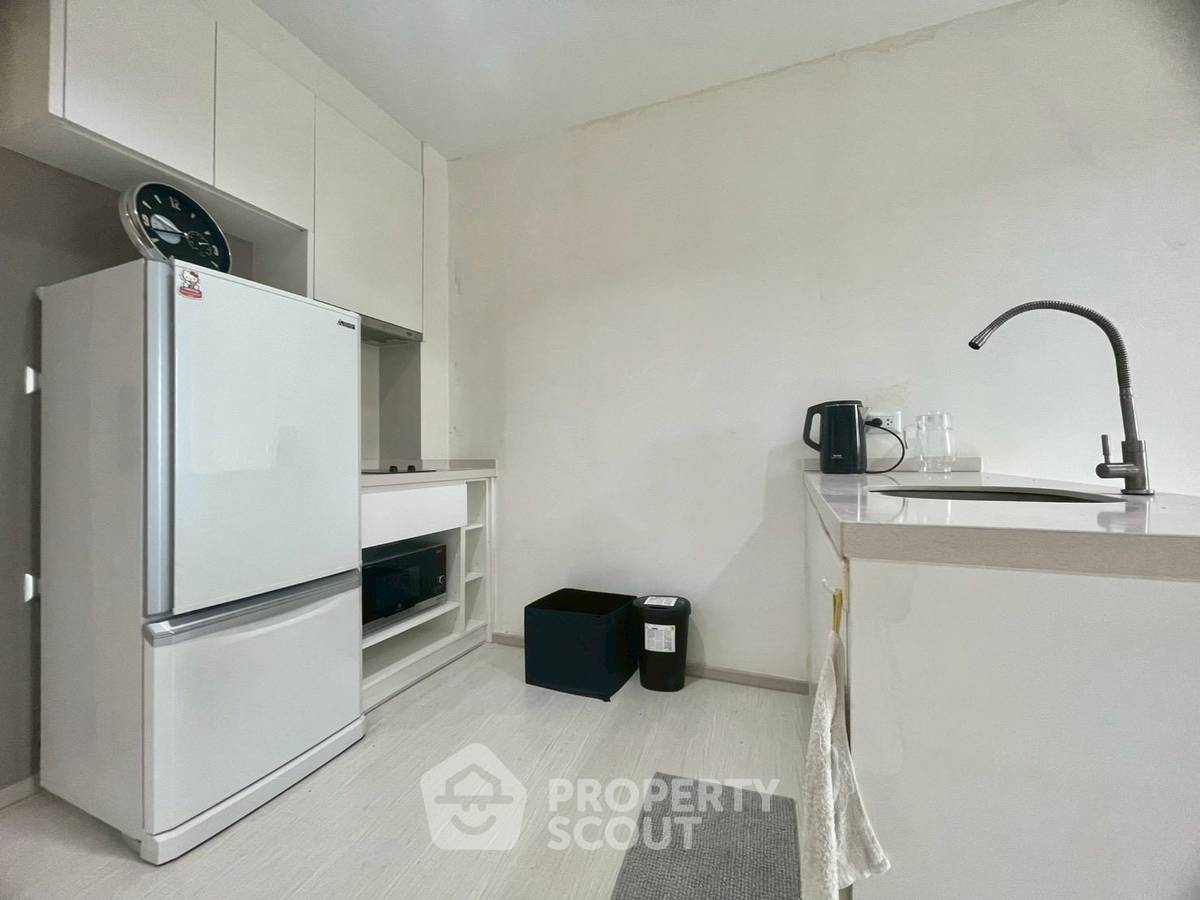 รูป คอนโด 1-ห้องนอน ที่ ริทึ่ม สุขุมวิท42 ใกล้ BTS เอกมัย (ID 2720871) - รูปที่ 8/11