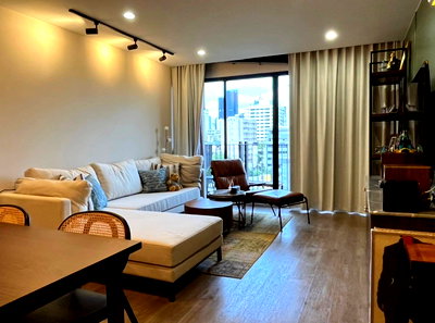 Condos for rent : Noble Above Wireless - Ruamrudee