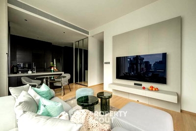 Condos for rent Siam Center : 2-BR Condo at 28 Chidlom near BTS Chit Lom (ID 2469076)