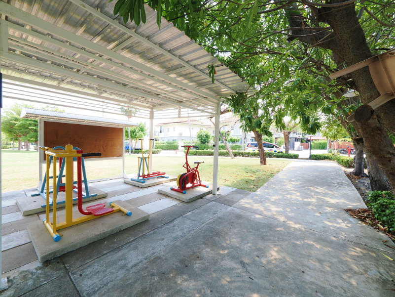 รูป ขายราคาพิเศษ บ้านเดี่ยว 2 ชั้น ม.พฤกษาวิลเลจ 30 เดอะซีซัน ขนาด 55.8 ตรว. 4 ห้องนอน 2 ห้องน้ำ บ้านหลังใหญ่ แปลงริม พร้อมเฟอร์ [แจ้งวัฒนะ-ราชพฤกษ์] - รูปที่ 23/26