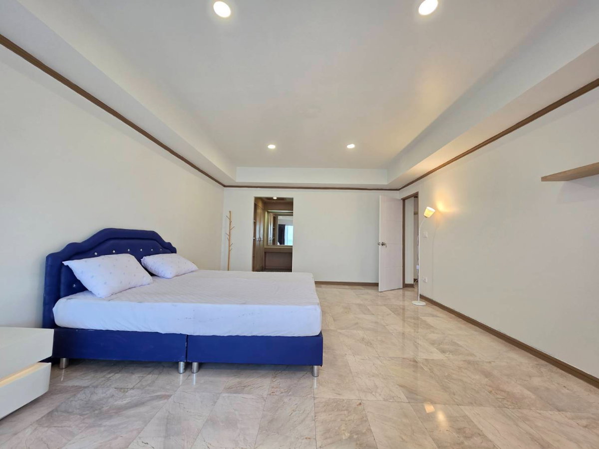 picture 📢 Condo for Rent / Sale – Royal Nine Residence - 11/18