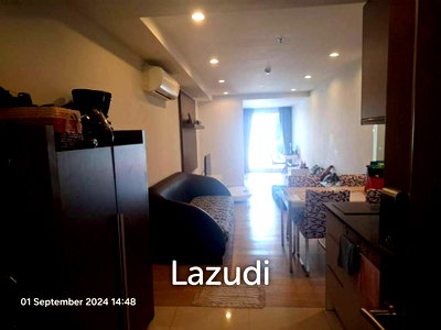 Condos for sale : 59 sqm high floor 1 Bed condo 15 Sukhumvit Residences