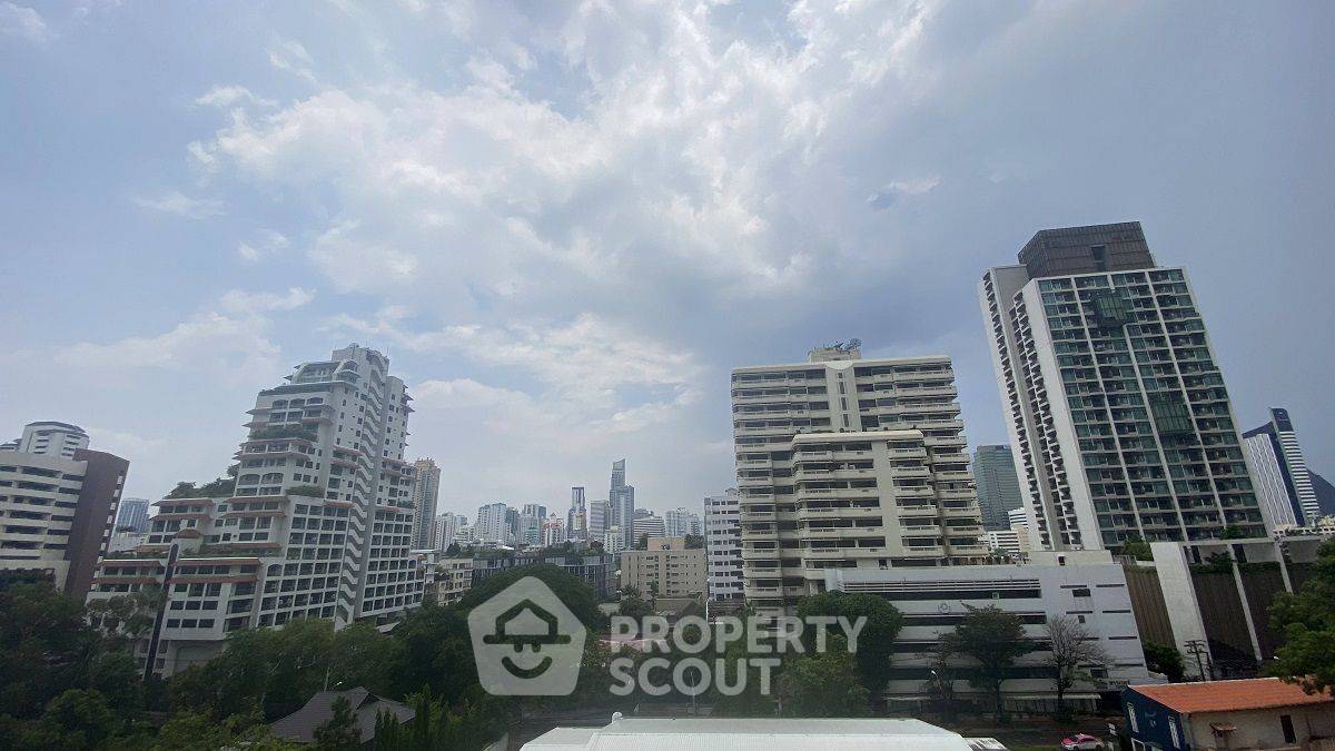 รูป คอนโด 2-ห้องนอน ที่ ศุภาลัย เพลส สุขุมวิท 39 ใกล้ BTS พร้อมพงษ์ (ID 1396590) - รูปที่ 14/14