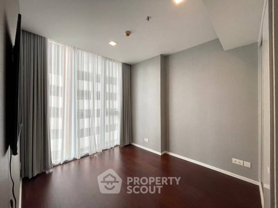 รูป คอนโด 2-ห้องนอน ที่ ไฮด์ สุขุมวิท11 ใกล้ BTS นานา (ID 2668828) - รูปที่ 13/15