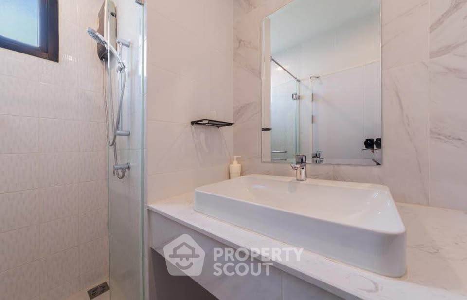 รูป คอนโด 2-ห้องนอน ที่ เดอะ นิช ไพรด์ ทองหล่อ เพชรบุรี ใน บางกะปิ (ID 2471306) - รูปที่ 4/9