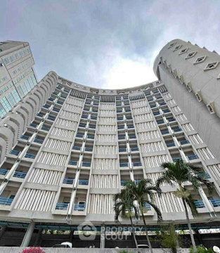 2-BR Condo at Peak Condo close to Phratamnak (ID 2387940)