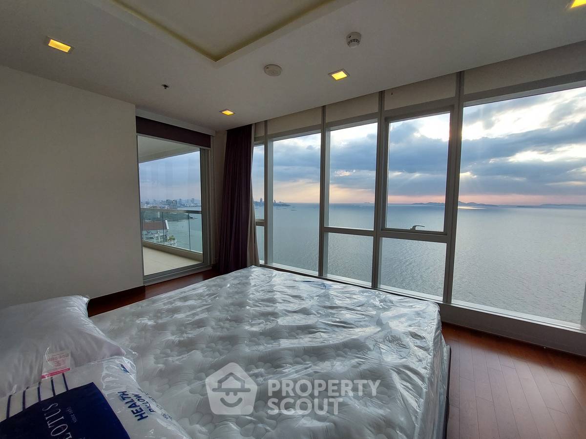 รูป คอนโด 2 ห้องนอน เดอะปาล์ม - Wongamart Beach พื้นที่ 97 ตร.ม. (ID 2722862) - รูปที่ 8/10