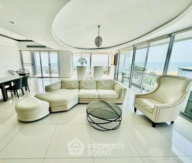 รูปภาพ 3-BR Condo at Coconut Beach Condominiums close to Jomtien Beach (ID 2190815)