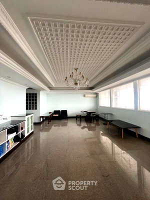 Condos for sale : 6-BR Condo Royal Castle Pattanakarn | 354 Sqm, 15th Floor (ID 1279007)