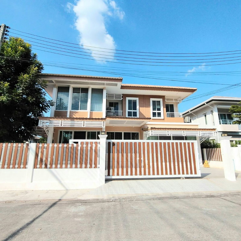 บ้านเดี่ยวให้เช่า : (26500) บ้านเช่า รังสิต คลอง2 แบบ 4 ห้องนอน พร้อมเฟอร์ พร้อมอยู่