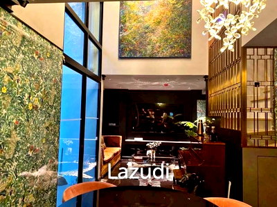 Condos for sale : 3 bedroom 4 bathroom duplex condo 182 sqm at Na Vara Residence for sale