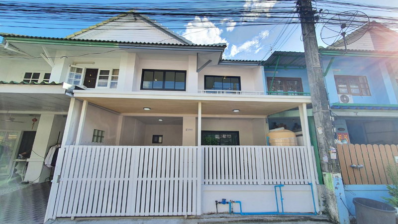 ขายทาวน์โฮม : 279AGKI🔥 ทาวน์โฮม 2 ชั้น รังสิต คลอง 3 ราคาแค่ล้านกลาง บ้านไซซ์กำลังดี ฟังก์ชันครบ อยู่เองคุ้มมาก