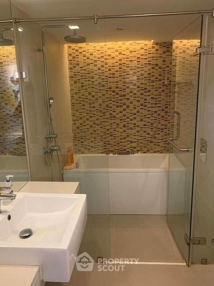 รูป คอนโด 2-ห้องนอน ที่ เลอ นีซ เอกมัย คอนโดมิเนียม ใกล้ BTS เอกมัย (ID 1995782) - รูปที่ 7/8