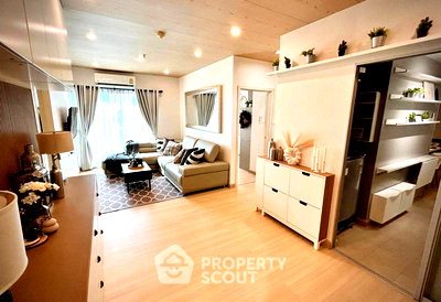 Condos for sale Chaturathit Road : 3-BR Condo at Supalai Veranda Rama 9 in Bang Kapi (ID 2724927)